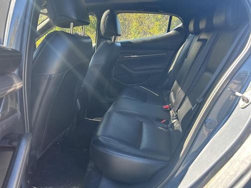 2020 Mazda Mazda3 FWD w/Premium Package