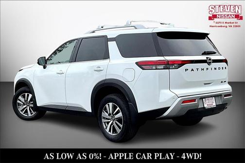 2025 Nissan Pathfinder SL 4WD