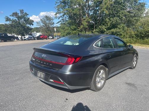 2023 Hyundai SONATA SE