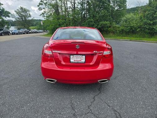 2011 Suzuki Kizashi Sport GTS
