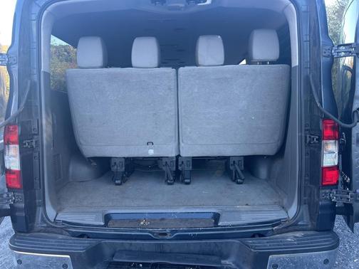 2016 Nissan NV Passenger NV3500 HD S V8