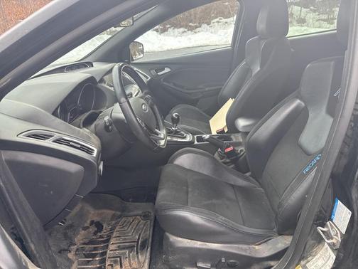 2017 Ford Focus RS Base