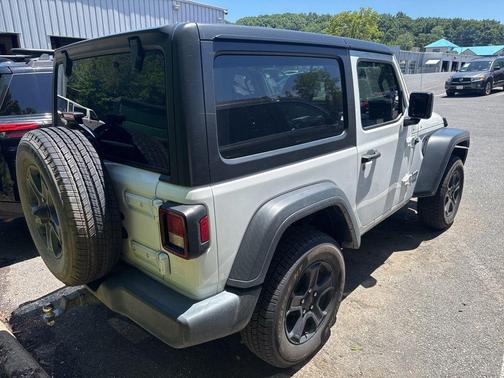 Bright White Clearcoat 2020 Jeep Wrangler Sport S