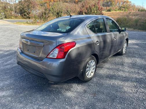 2019 Nissan Versa 1.6 S