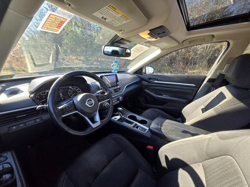 2019 Nissan Altima 2.5 SV