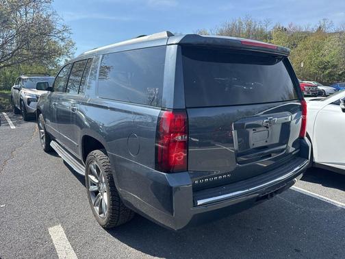 Shadow Gray Metallic 2020 Chevrolet Suburban Premier
