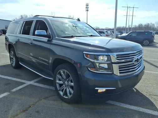 Shadow Gray Metallic 2020 Chevrolet Suburban Premier