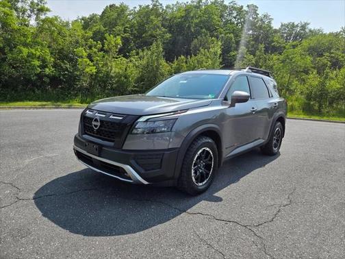 2025 Nissan Pathfinder Rock Creek 4WD