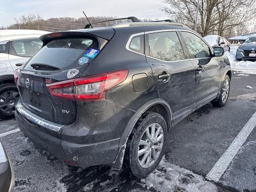 2020 Nissan Rogue Sport SV
