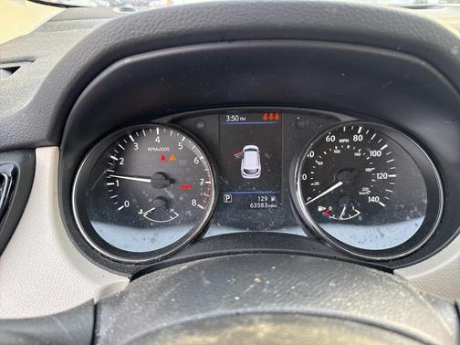 2020 Nissan Rogue Sport SV