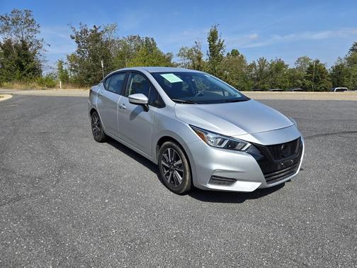 2021 Nissan Versa 1.6 SV