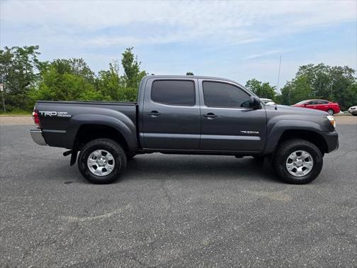 2015 Toyota Tacoma Base
