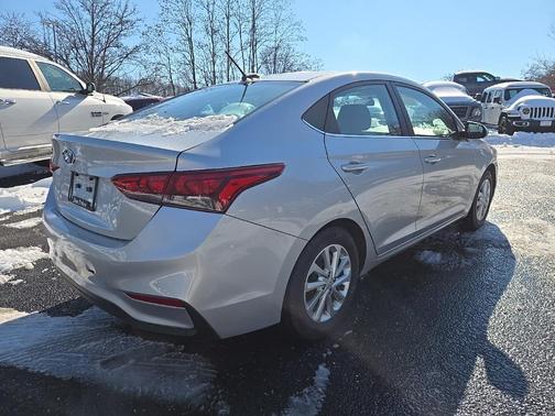 2022 Hyundai Accent SEL