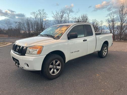 2015 Nissan Titan S