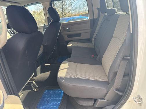 2011 Dodge Ram 1500 SLT