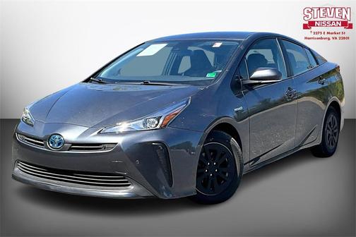2022 Toyota Prius LE
