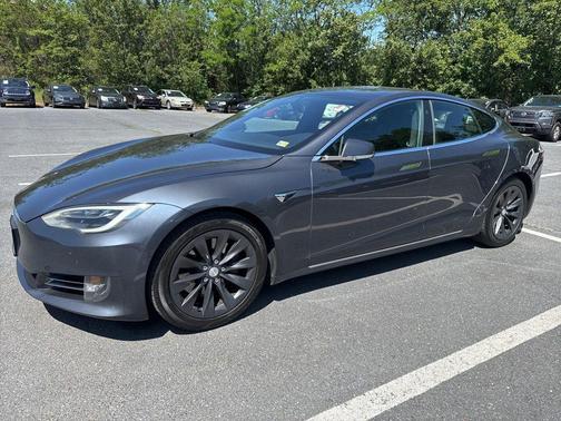 Gray 2017 Tesla Model S 75D