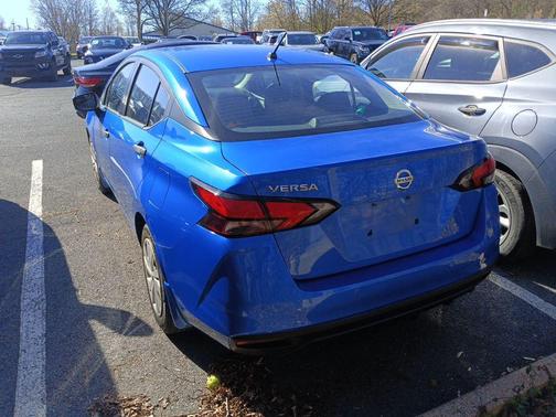 2021 Nissan Versa 1.6 S