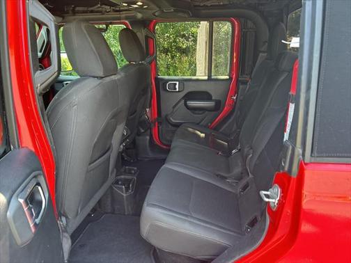 2020 Jeep Gladiator Sport S