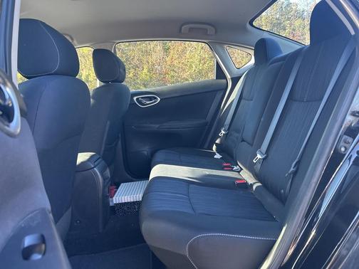 2016 Nissan Sentra SV