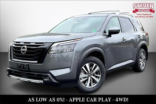 2025 Nissan Pathfinder SL 4WD