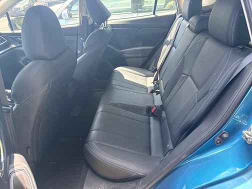 Island Blue Pearl 2019 Subaru Impreza 2.0i Limited