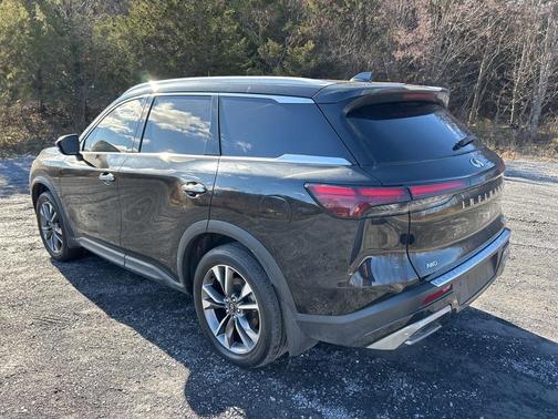 2022 INFINITI QX60 Luxe