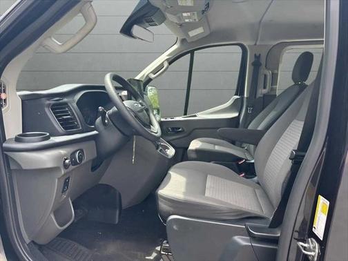 2022 Ford Transit-350 XLT
