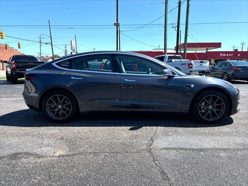 2018 Tesla Model 3 Performance