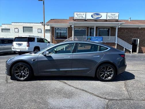 2018 Tesla Model 3 Performance
