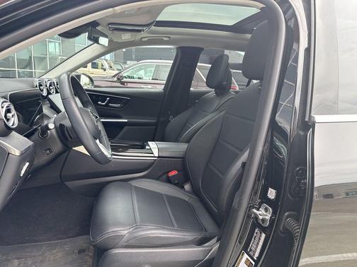 Black 2023 Mercedes-Benz GLC 300 Base 4MATIC