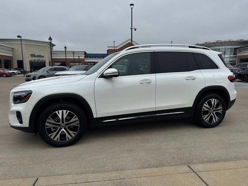 2026 Mercedes-Benz GLB 250 Base 4MATIC
