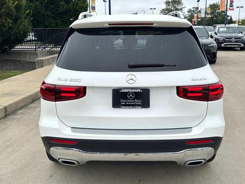 2026 Mercedes-Benz GLB 250 Base 4MATIC