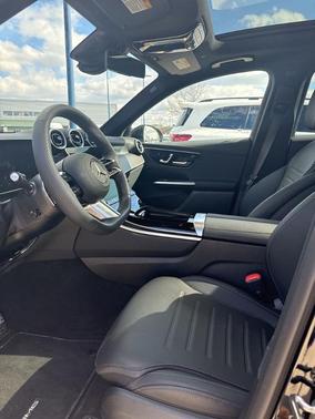 2026 Mercedes-Benz GLC 300 Base 4MATIC