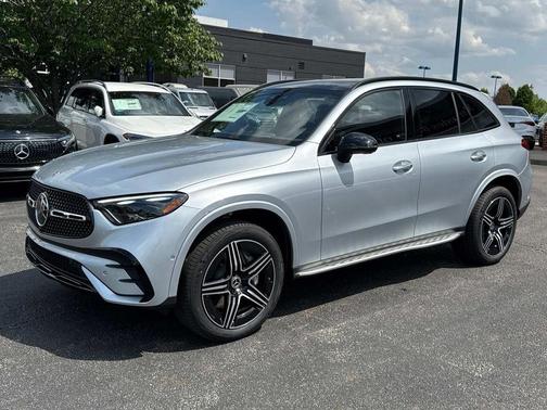 2025 Mercedes-Benz GLC 300 Base 4MATIC