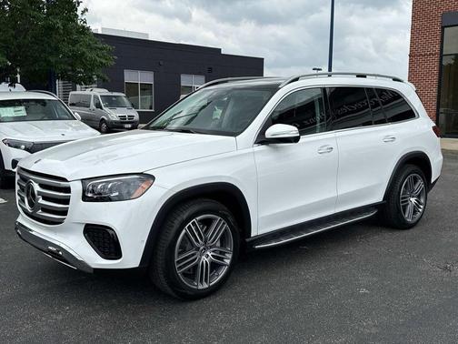 2025 Mercedes-Benz GLS 450 4MATIC