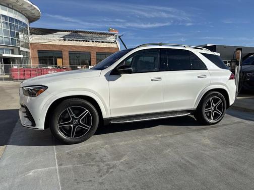 2026 Mercedes-Benz GLE 450 4MATIC