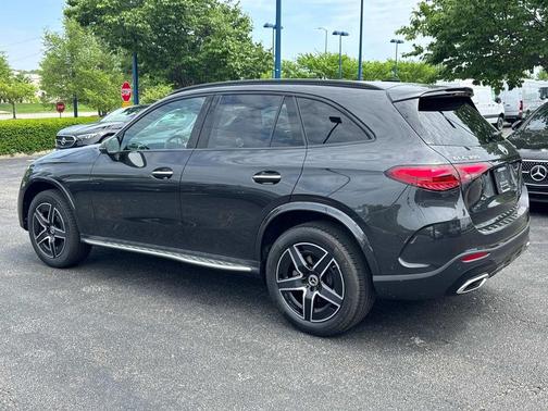 2025 Mercedes-Benz GLC 300 Base 4MATIC