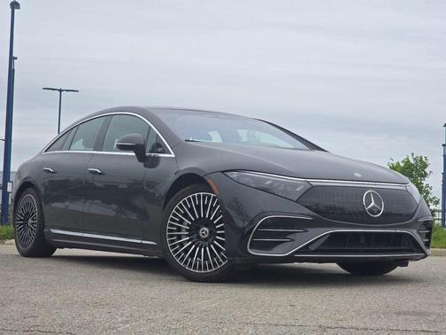 Graphite Gray Metallic 2022 Mercedes-Benz EQS 580 Base 4MATIC