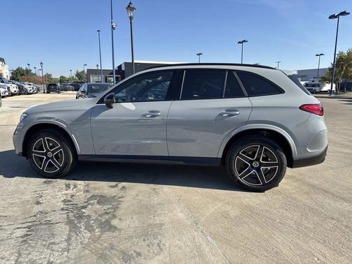 2026 Mercedes-Benz GLC 300 Base 4MATIC