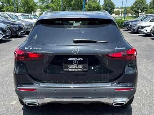 2025 Mercedes-Benz GLA 250 Base 4MATIC