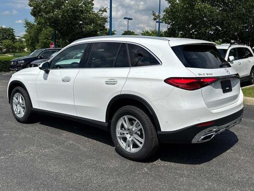 2025 Mercedes-Benz GLC 300 Base 4MATIC