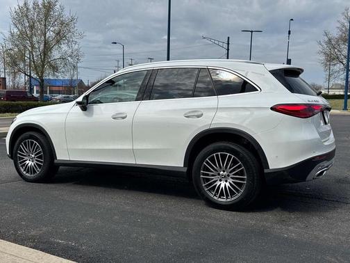 2025 Mercedes-Benz GLC 300 Base 4MATIC