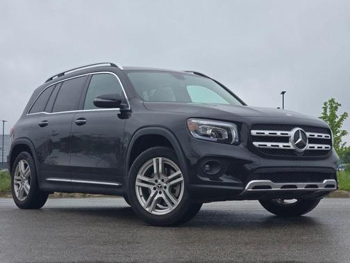 Midnight Black 2023 Mercedes-Benz GLB 250 Base 4MATIC