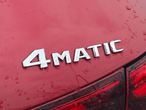 MANUFAKTUR Patagonia Red Metallic 2026 Mercedes-Benz GLA 250 Base 4MATIC