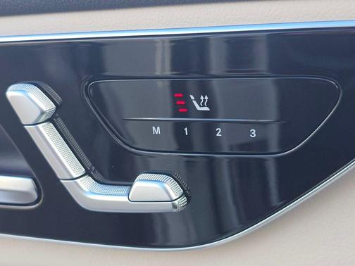 2026 Mercedes-Benz GLC 300 Base 4MATIC