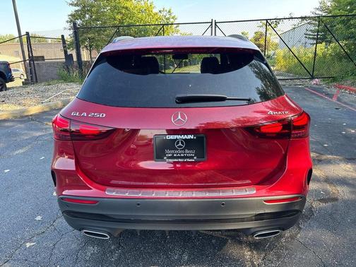 2026 Mercedes-Benz GLA 250 Base 4MATIC