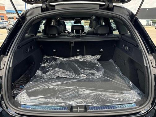2025 Mercedes-Benz GLC 300 Base 4MATIC