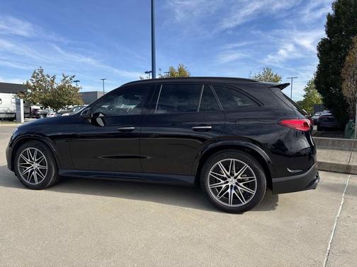 2025 Mercedes-Benz AMG GLC 63 S E Performance