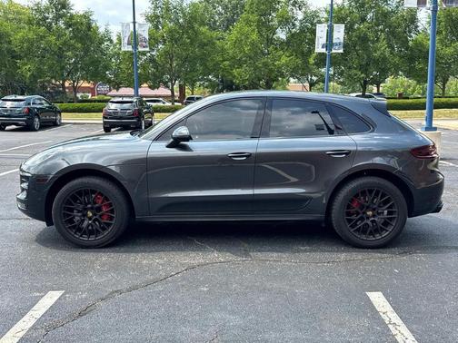 2017 Porsche Macan GTS